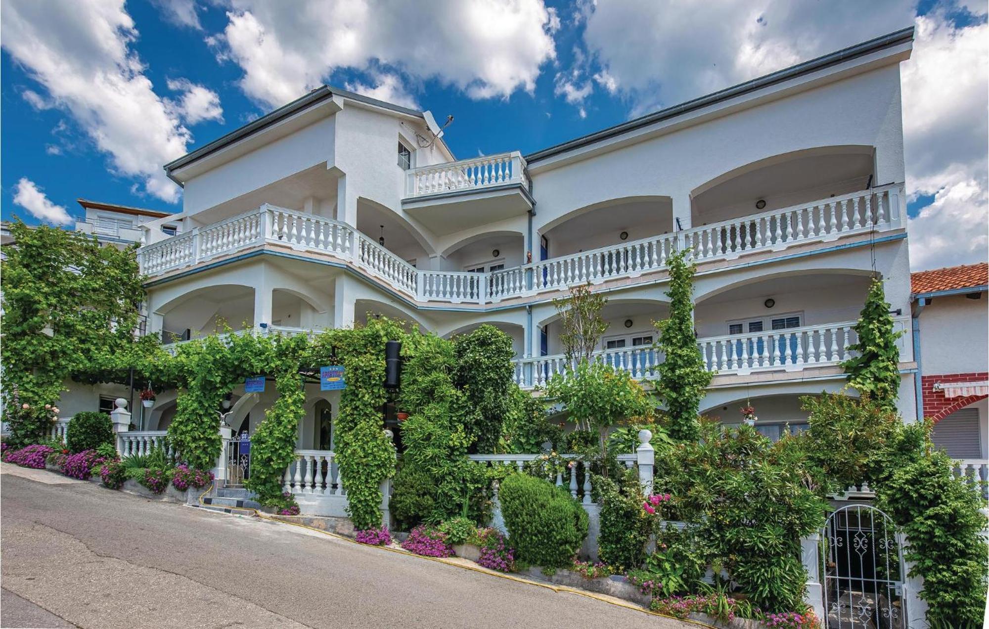 Stunning Apartment In Crikvenica With Wifi Kültér fotó