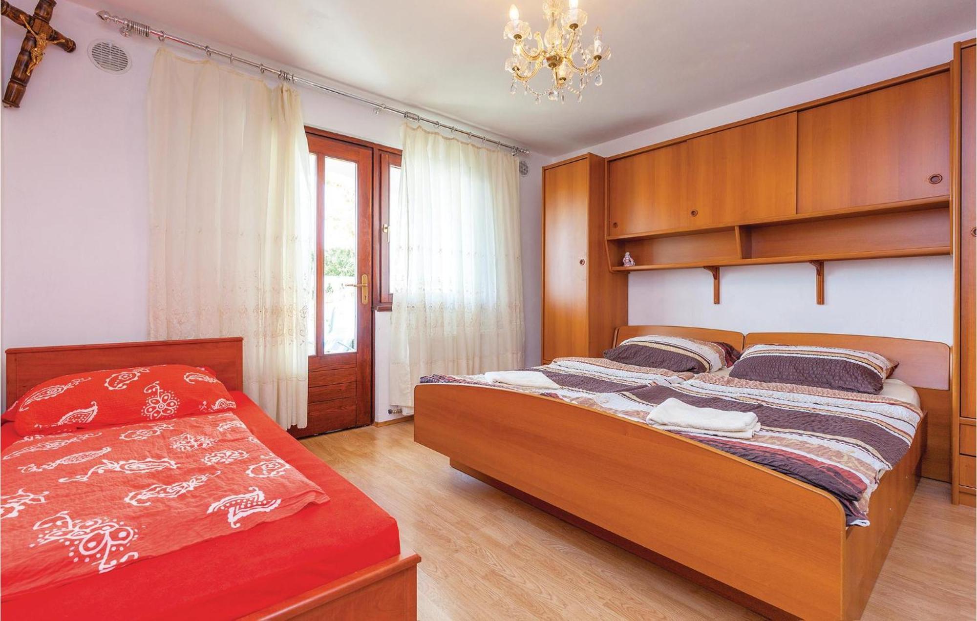 Stunning Apartment In Crikvenica With Wifi Kültér fotó