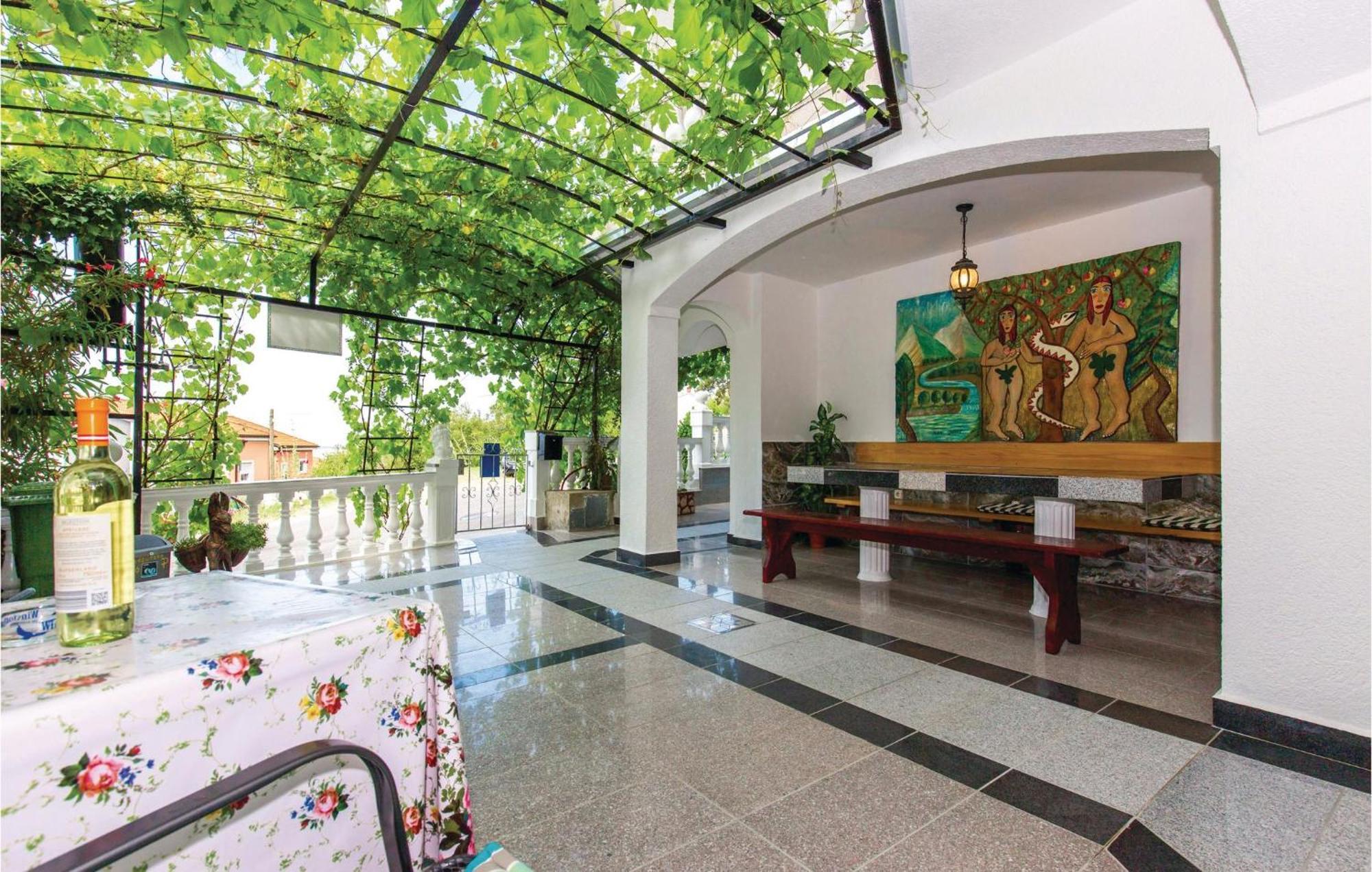 Stunning Apartment In Crikvenica With Wifi Kültér fotó